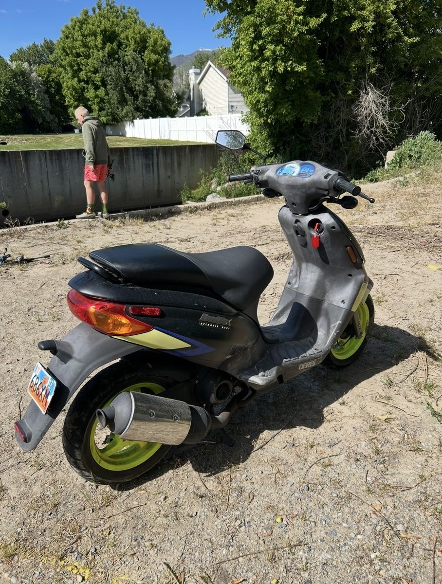 Main image 7