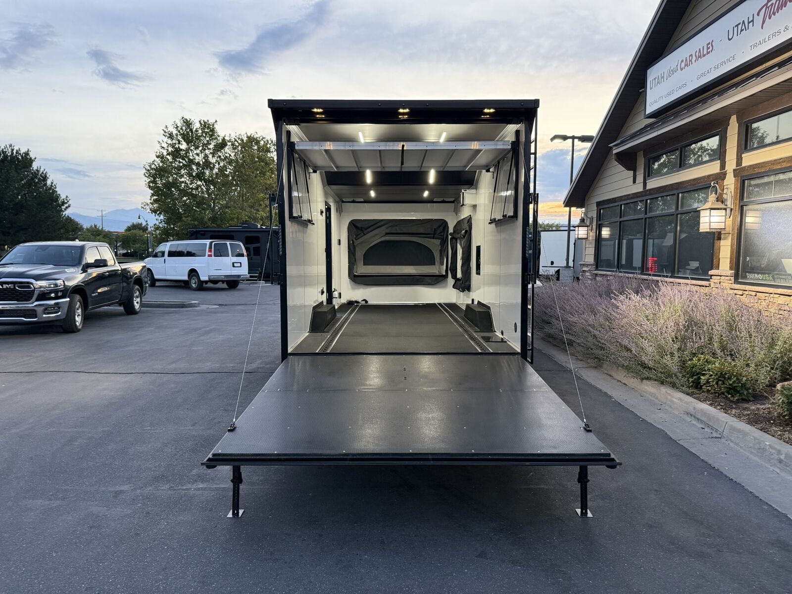 RAYNGER 8x20 / 8.5x20 Toy Hauler Travel Trailer w/ Pop Out Tents