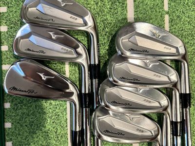 Mizuno Pro 223/225 combo irons 4-PW w/ Modus 105S Stiff Shaft