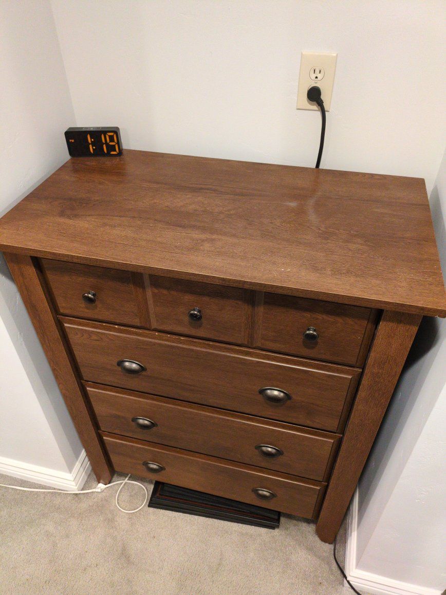 4 Drawers Desser
