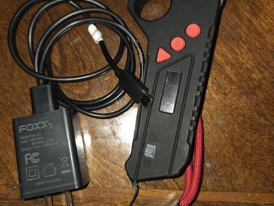 Backfire ranger x5
All Terrain Electric Skateboard with Remote and Charger