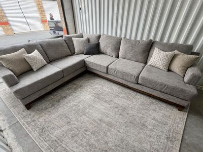 Rc Willey Sectional Couch