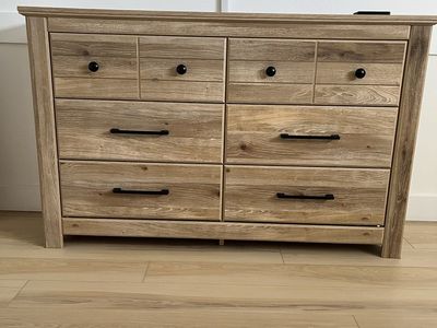Rustic Light Oak 6-Drawer Dresser with Black Hardware