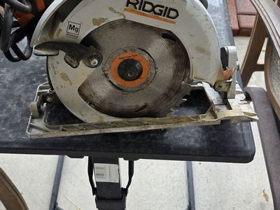Rigid 7 1/4 circular saw
