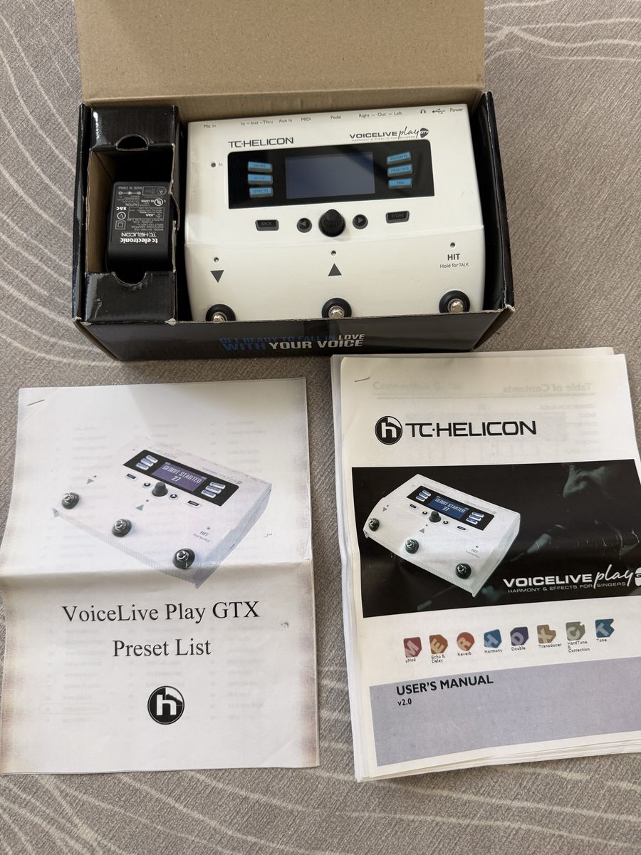 TC Helicon VoiceLive Play GTX Vocal Harmony & Effects Processor Pedal with Power Supply