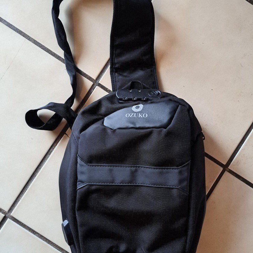 Nice black Ozuko cross body bag