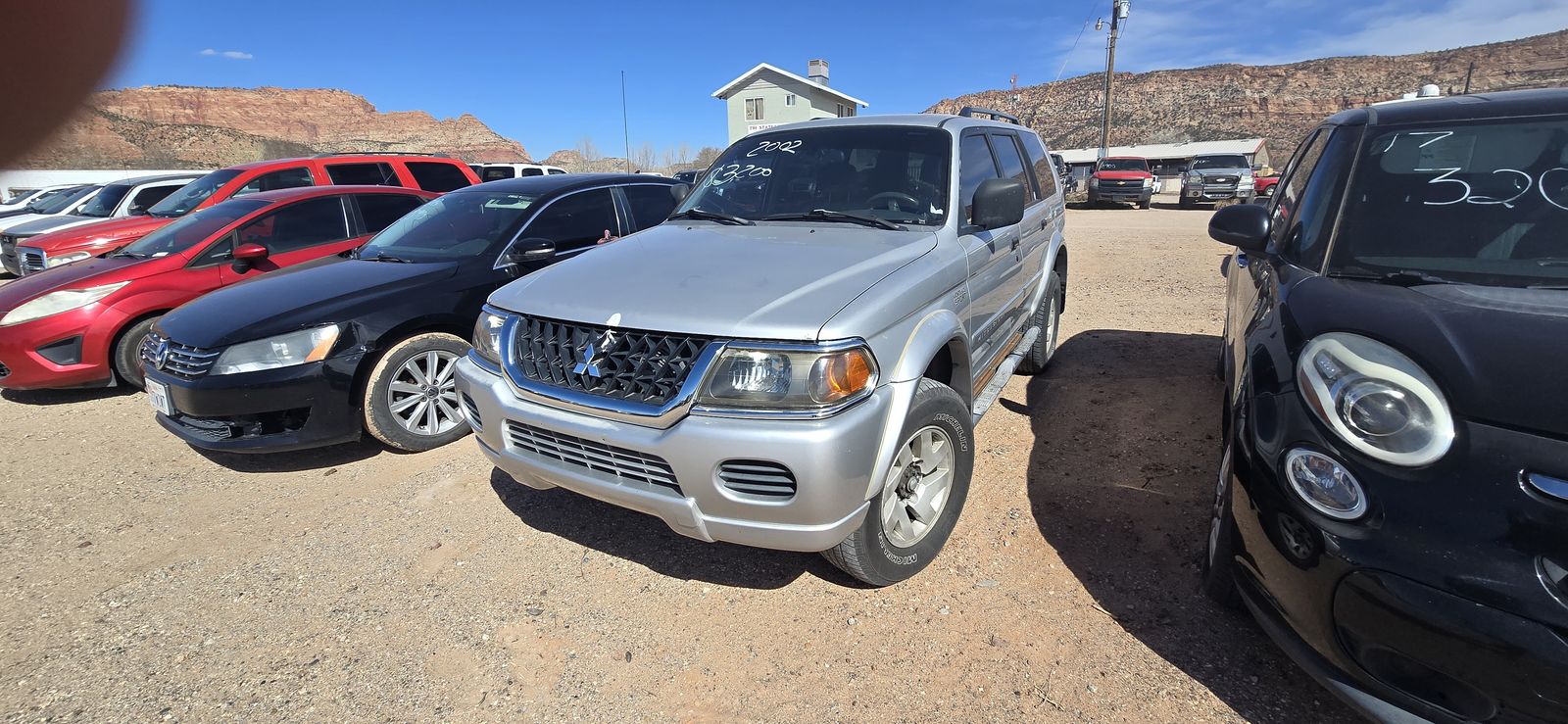 2002 MITSUBISHI MONTERO XLS