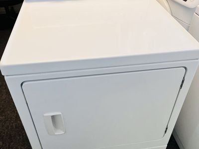 Amana by speed queen electric dryer