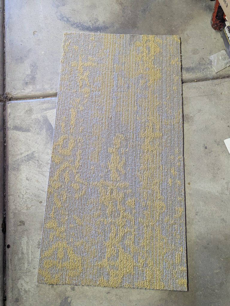 Indoor / Outdoor Carpet Tile