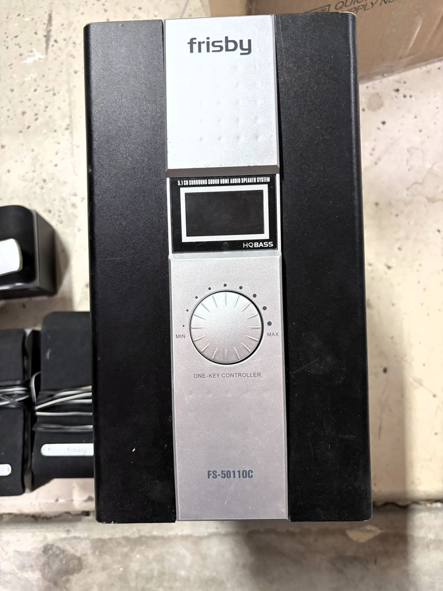 Frisby Speakers w/subwoofer