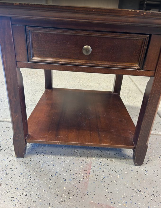 Main image 3