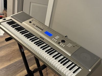 Yamaha YPG-235 Keyboard w/ Stand and Sustain Pedal