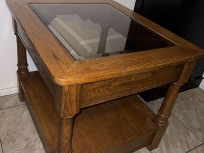 Vintage Oak Wood End Table
