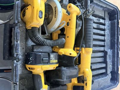 Dewalt 18V 4 Pack