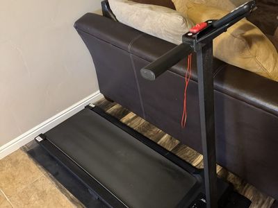 Walking treadmill