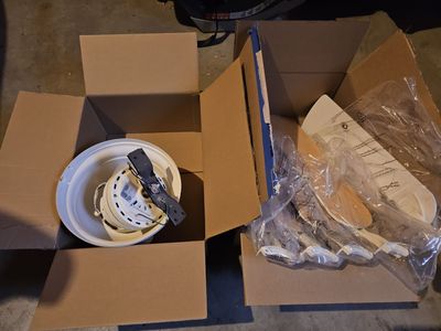 Harbor Breeze 52 inch white ceiling fan