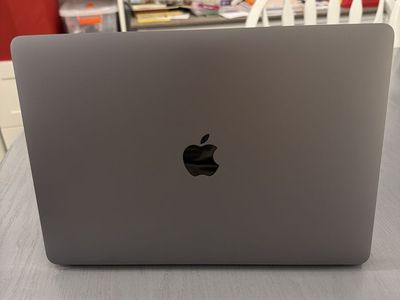MacBook Air M1 (2020)