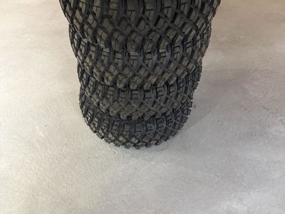 Polaris pro armor crawler XP wheels and tires