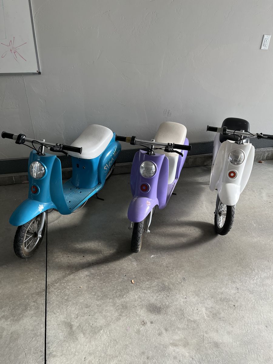 Razor Elertirc Scooter