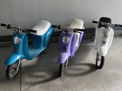Razor Elertirc Scooter