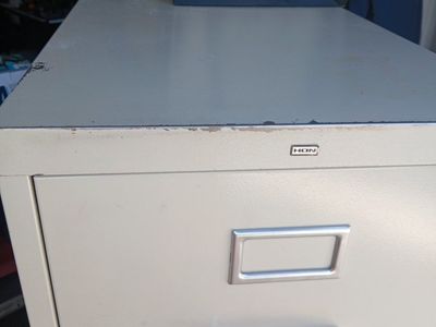 HON 4-Drawer Vertical File Cabinet Letter Size Beige w/ Keys