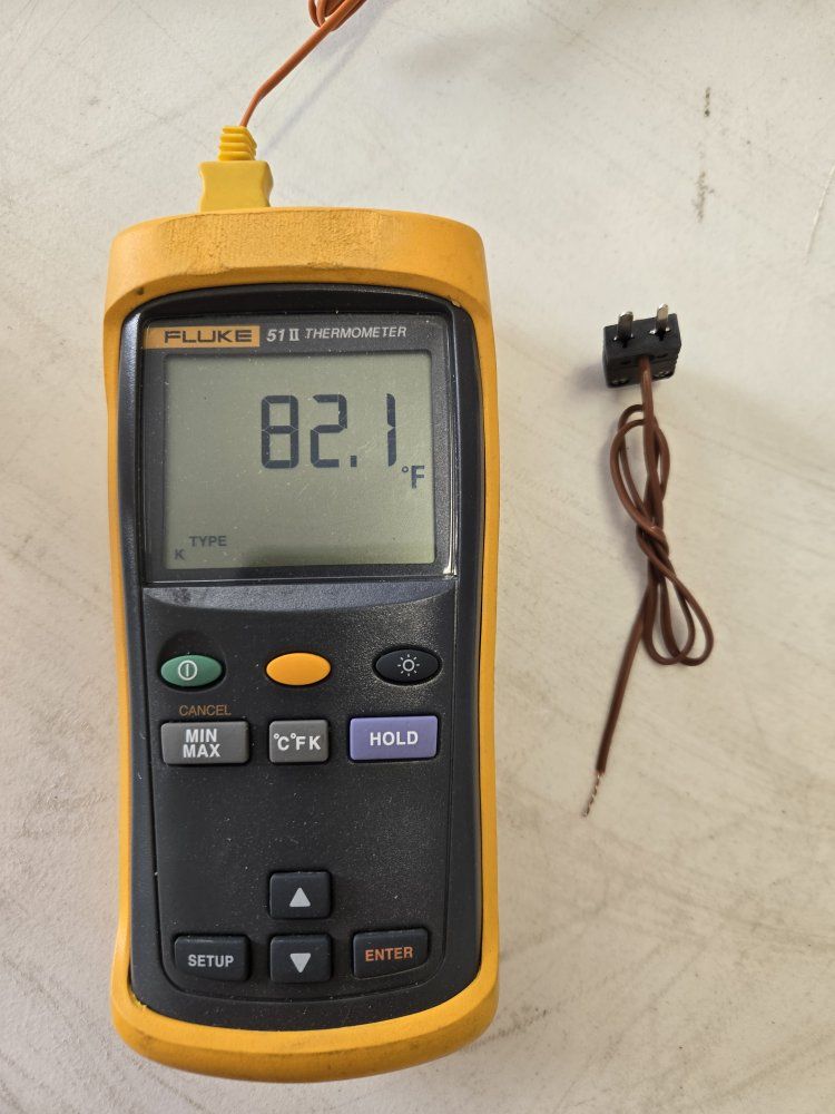 Fluke model 51II Thermometer
