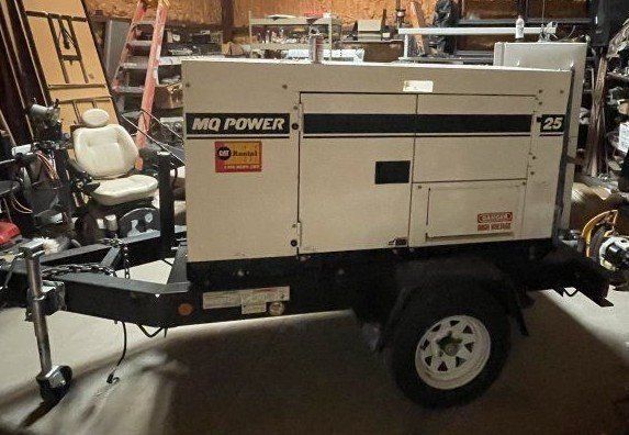 Denyo MQ Power Whisperwatt DCA-25SSJU Diesel Powered AC Generator