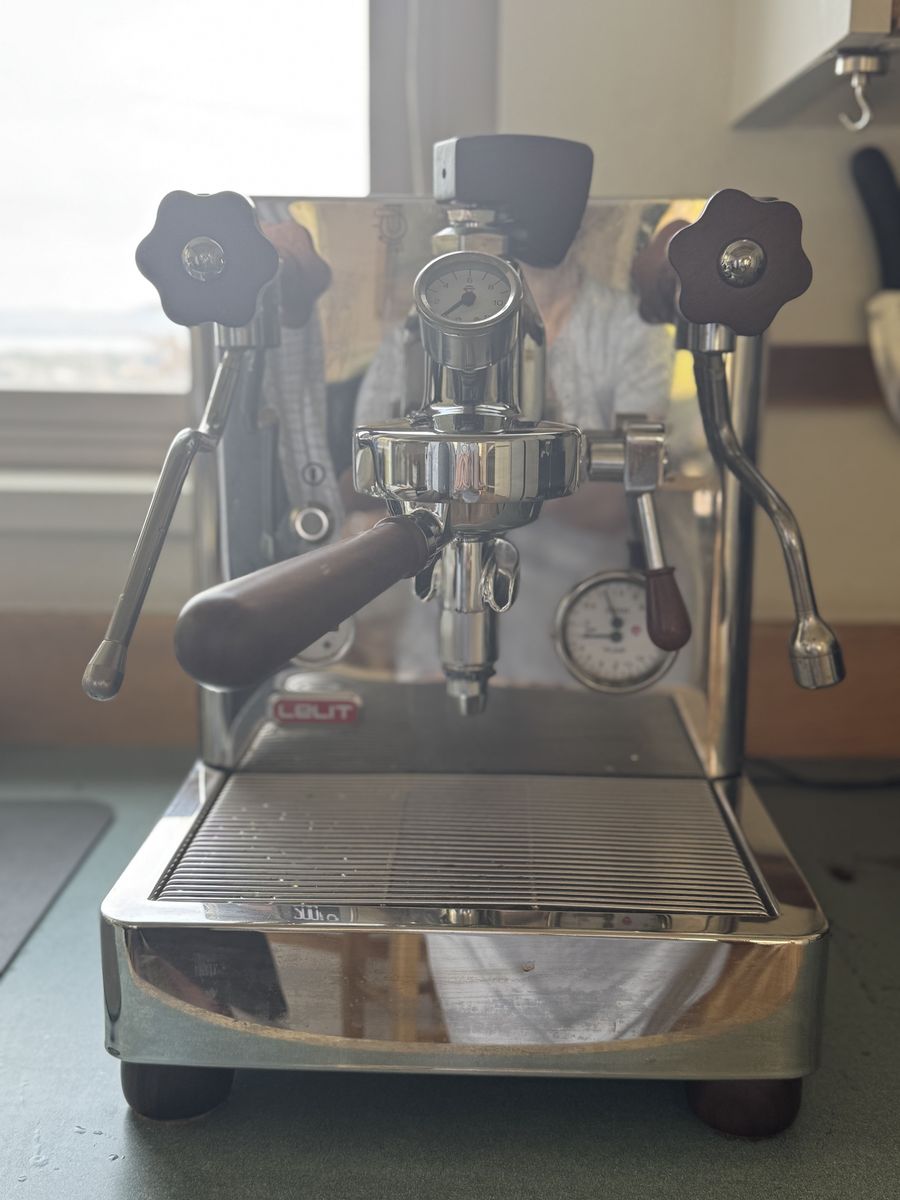 Lelit Espresso Machine, E61 Group, Excellent Condition, Priced to Sell