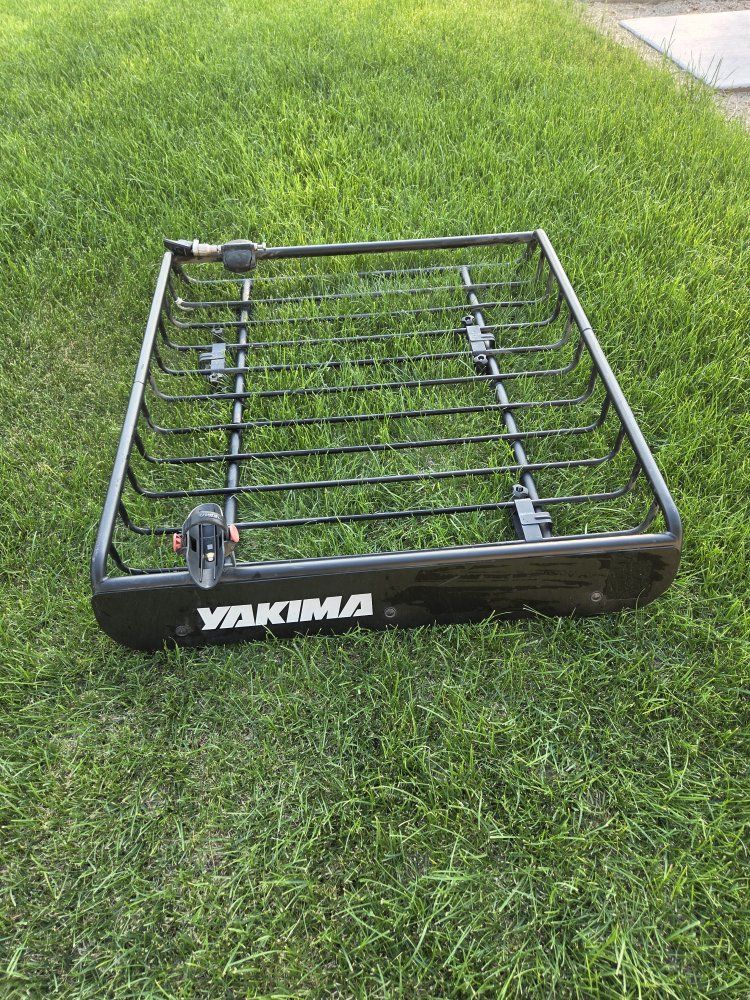 Yakima LoadWarrior Roof Basket W/Bike Mount