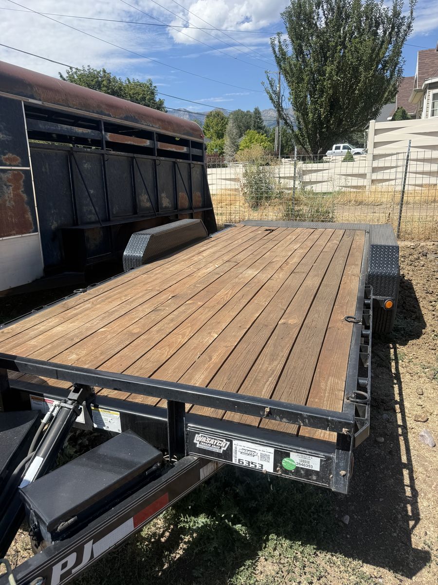 22 PJ Trailer 20’x83” Hydraulic Tilt Deck