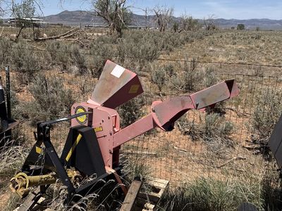 DR three point wood chipper