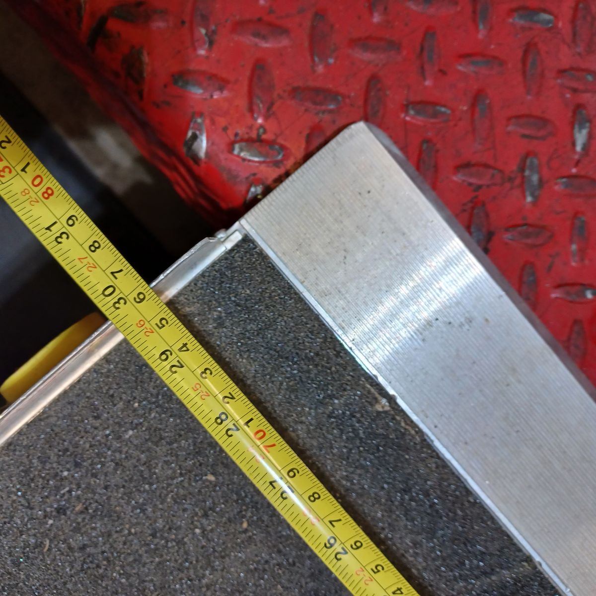 Main image 6