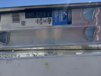 Werner D1328-2 28ft Aluminum Extension Ladder, Type I 250lb Load Capacity
