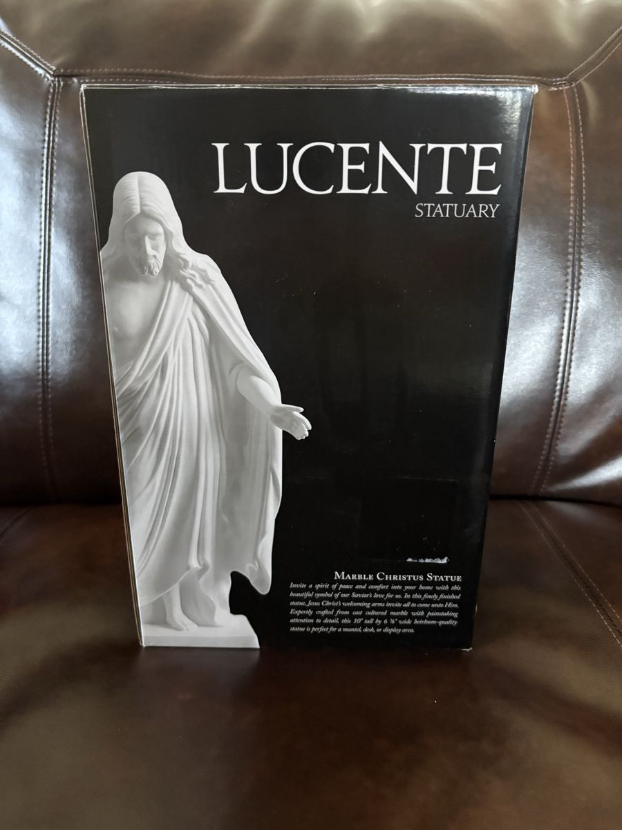 Lucente Statuary 10” Marble Christus Statue – New in Box