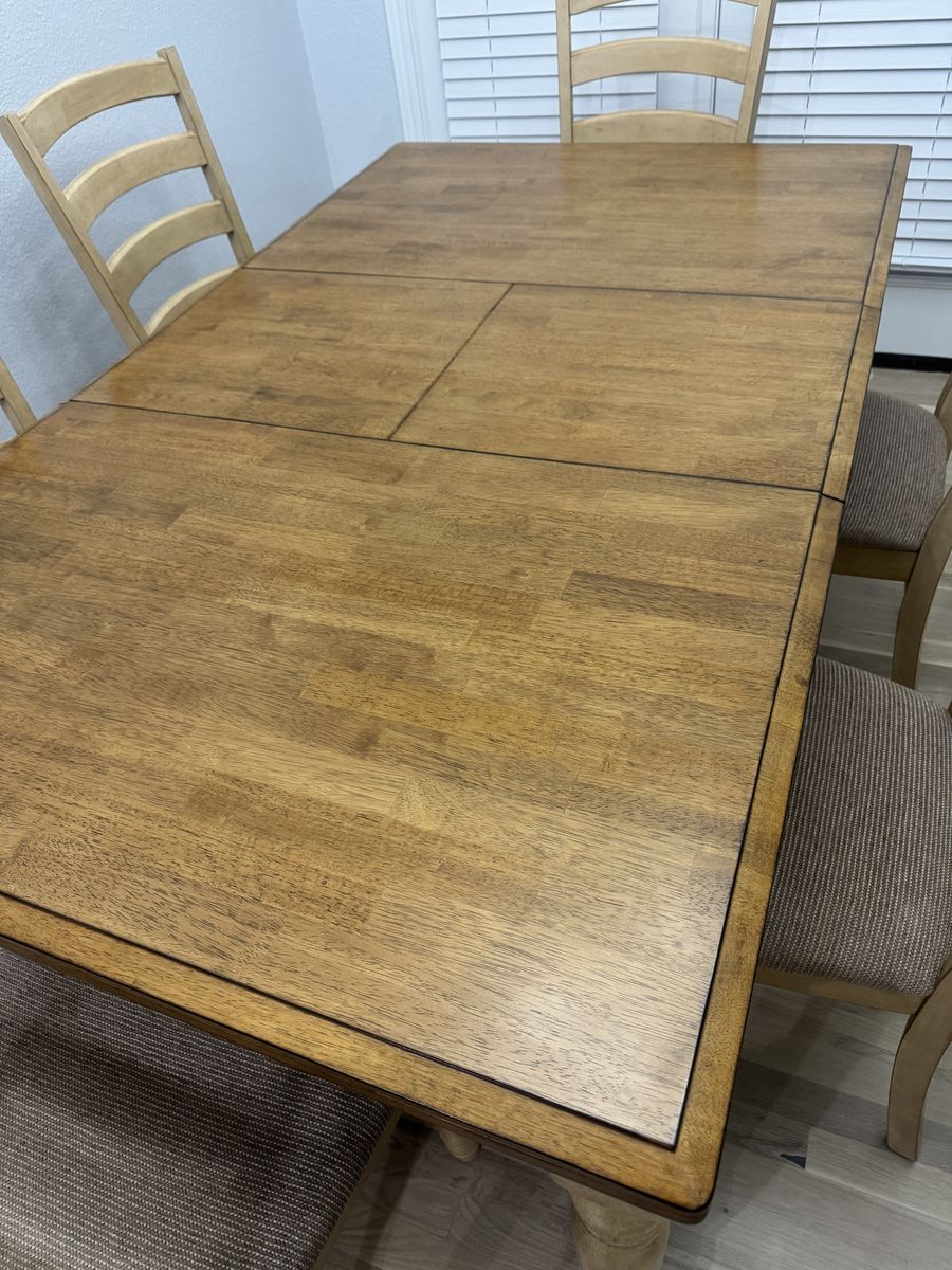 Kitchen and Dining Table