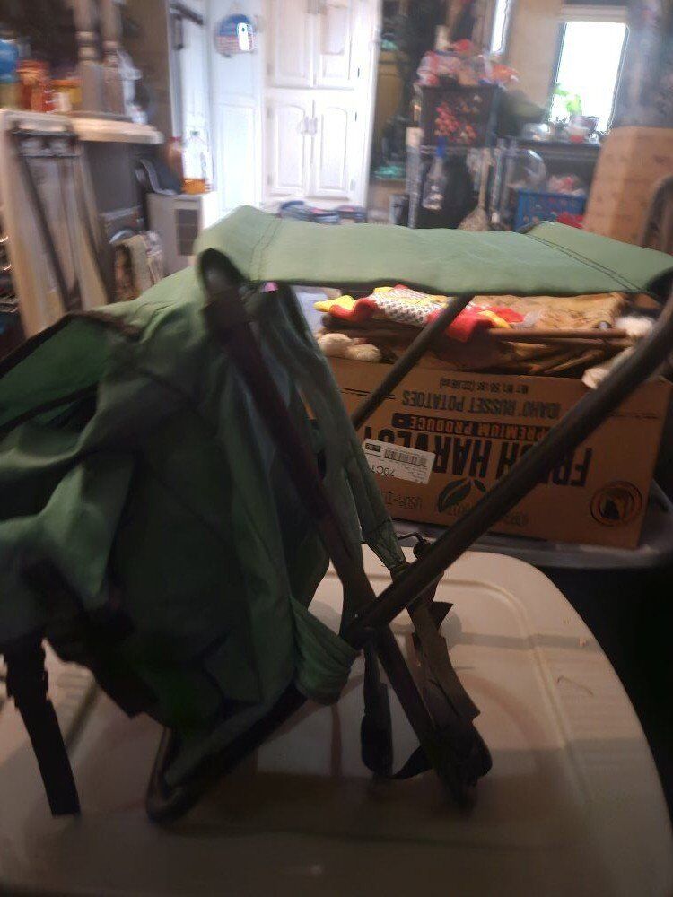 folding chair back pack
