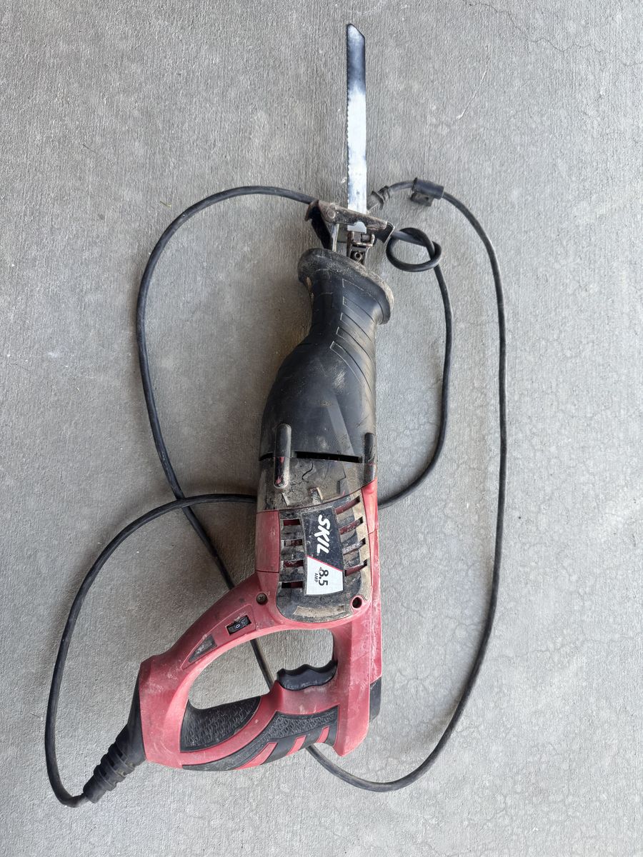 Skil Brand reciprocating Saw