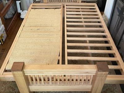 Solid Maple Futon Frame with Free Mattress
