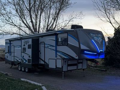 2018 Forest River Vengence 422 V12-6