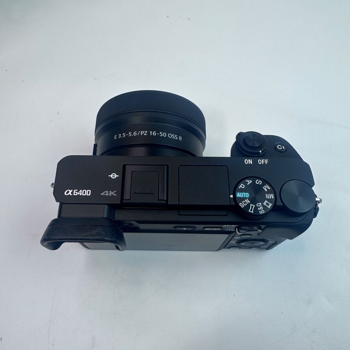 Main image 4