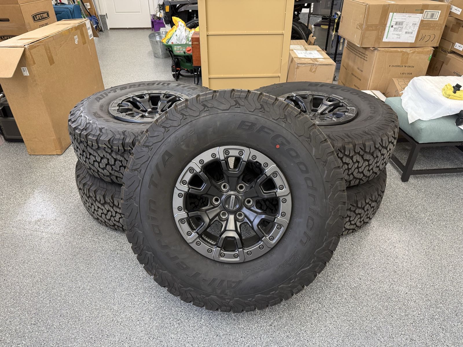 Bronco Raptor set of 5 tires and beadlock capable wheels