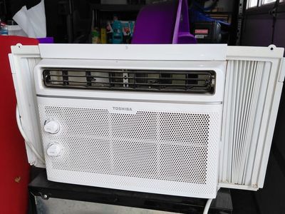 Window Air Conditioner unit