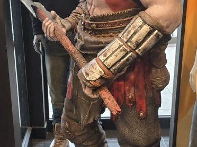 Kratos 6 feet tall