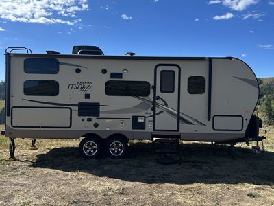 Forest River Rockwood 2509s