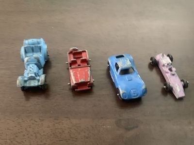 Vintage Die-Cast Toy Car Lot - Mixed Colors & Models (Set of 4)