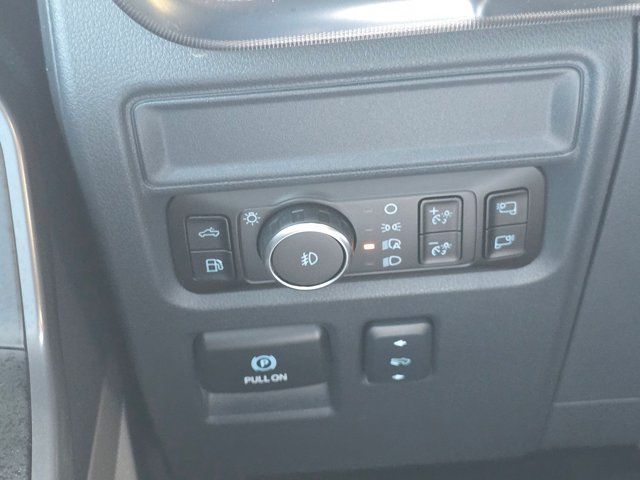 Main image 17