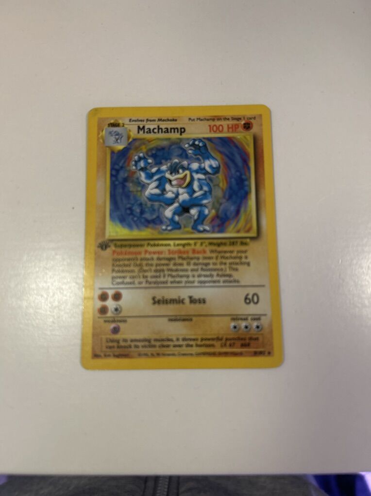 1st Addition holo 1995 Machamp Pokemon Card