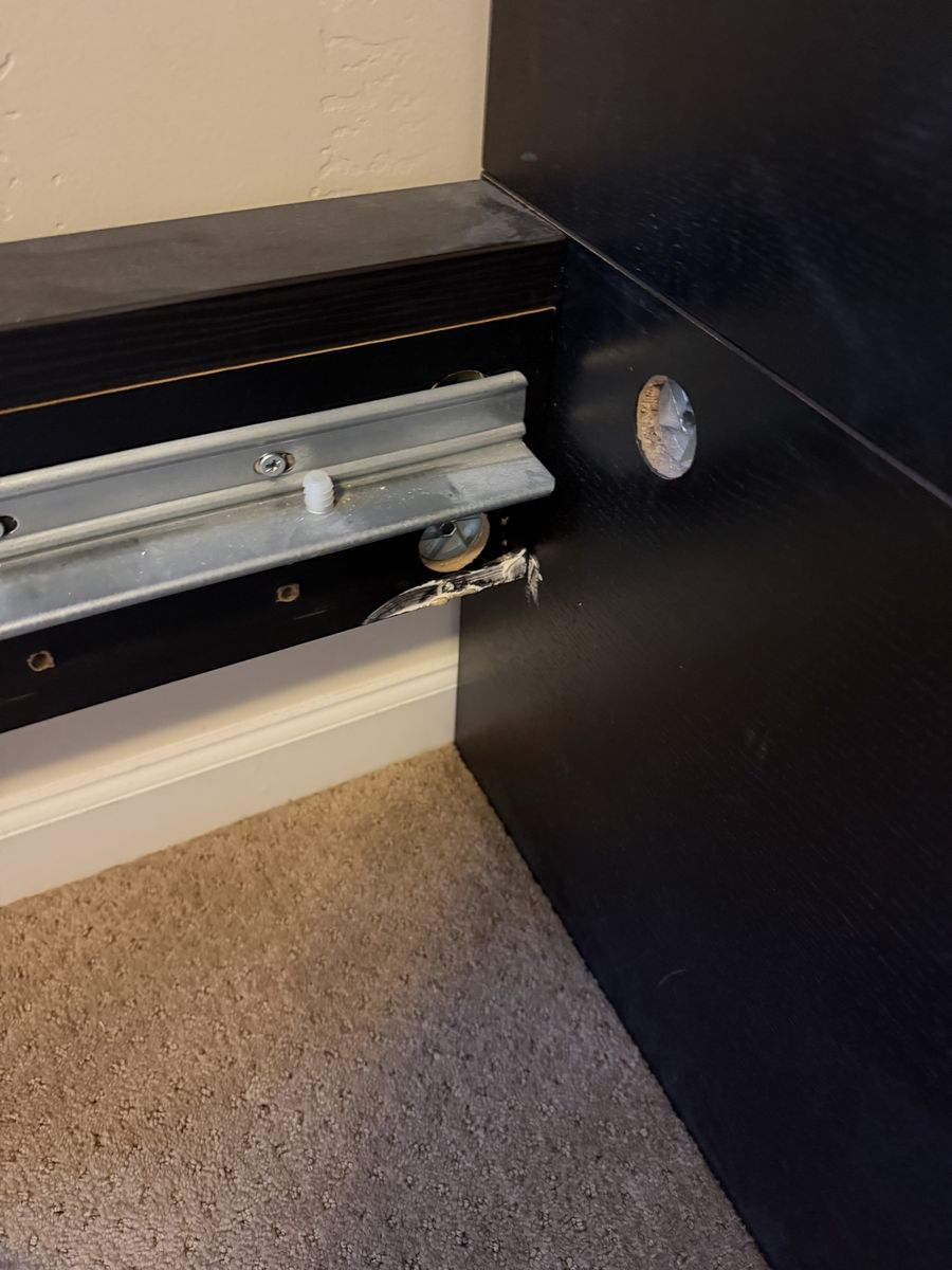 Main image 3