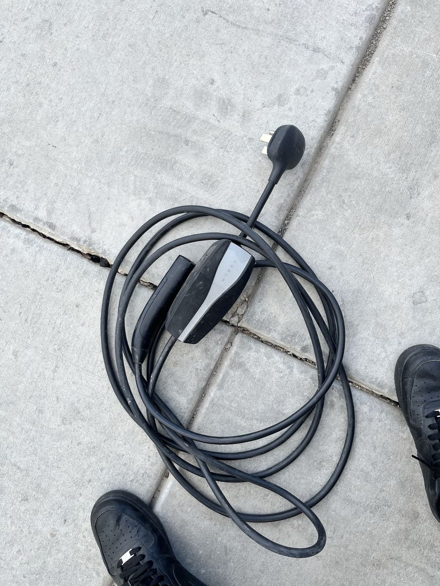 Tesla 220 home charger