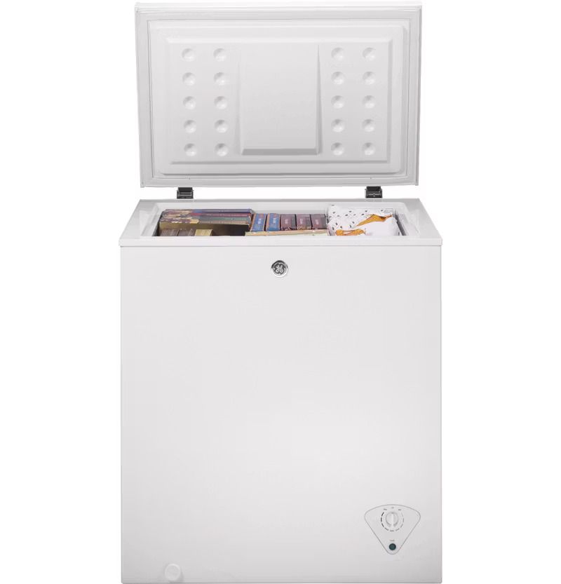 NEW White GE 5.1 cu. ft. Chest Freezer Deep Freezer